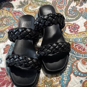 Dolce Vita Black Braided Women's Sandals size 7 EUC